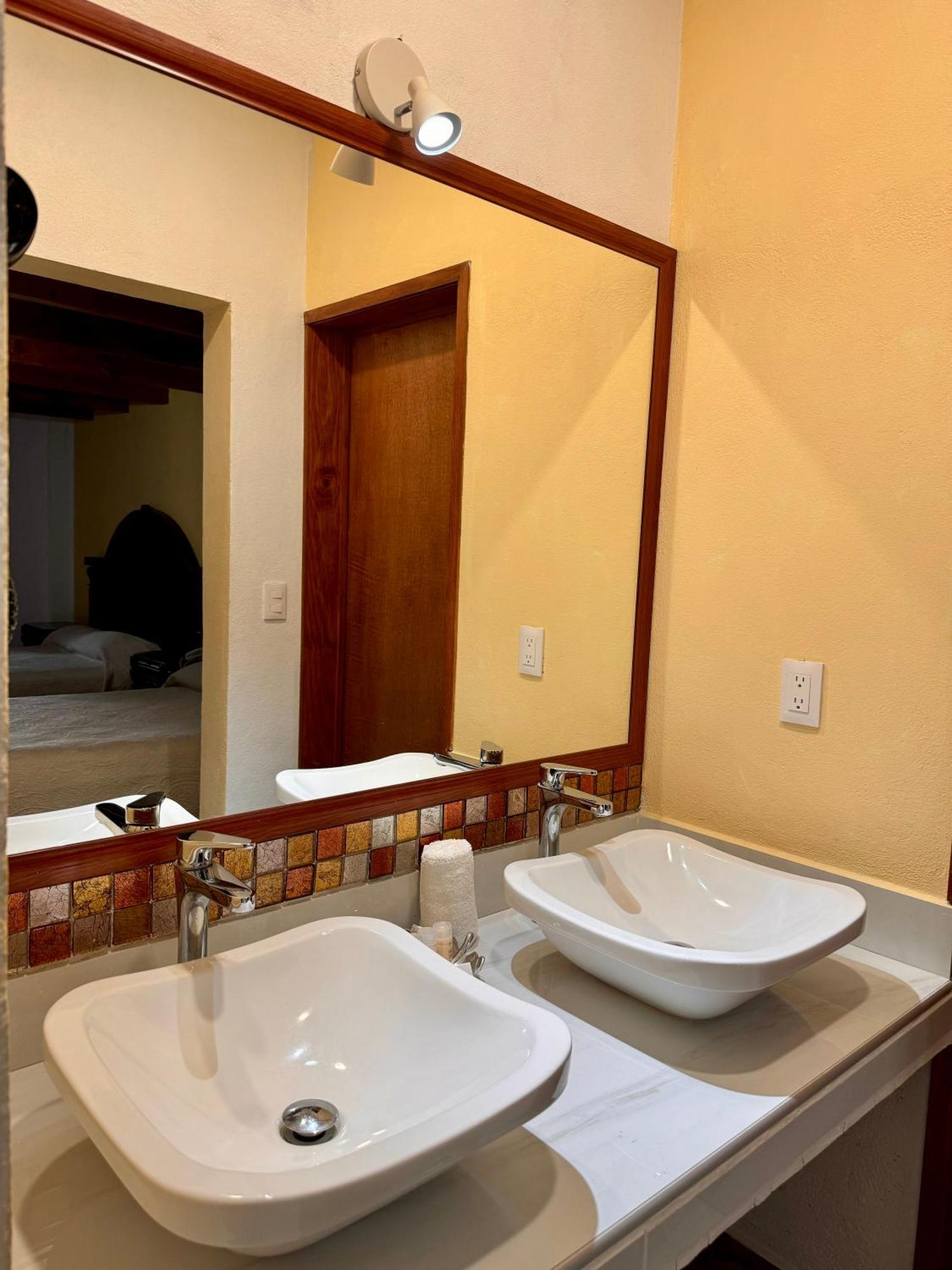 ברנל Hotel Hacienda Real מראה חיצוני תמונה